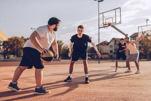 istock Streetball game 1082353602