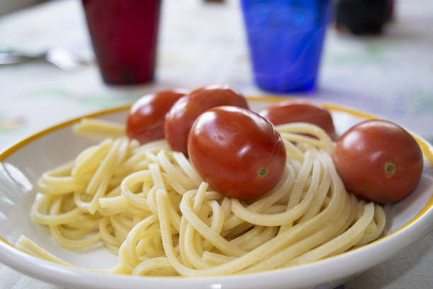 spaghetti with fresh tomatoes