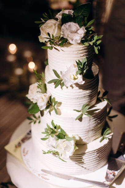 istock beautiful wedding cake, white cake wedding decoration 1082362434