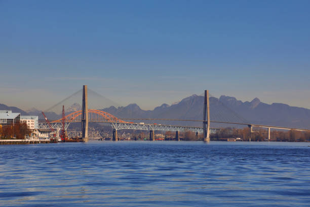istock Fraser River New West_Nov 19_2018_HDR_D3147 1082402742