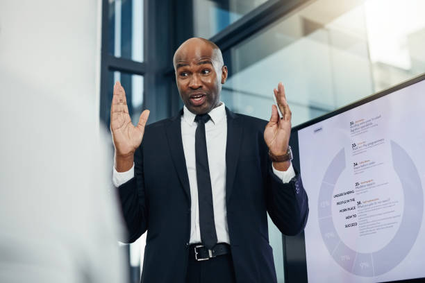 istock Helping them see the bigger picture 1082416542
