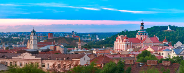 istock Old town at sunset, Vilnius, Lithuania 1082426312