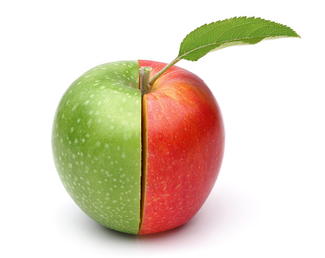Manzana verde mitad rojo mitad photo