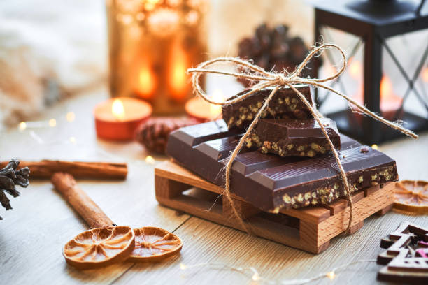 típico turrón de navidad español - honey roasted nut fotografías e imágenes de stock