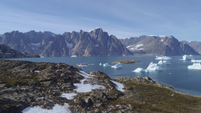 Drone Footage Flying Towards Icebergs and Mountains In Arctic Greenland - Amazing Scenery, Fjords, Glaciers and Icebergs, Aerial Footage of Scoresby Sund in Greenland