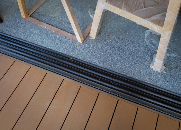 istock granit and wood floors with black aluminium frame 1082522602