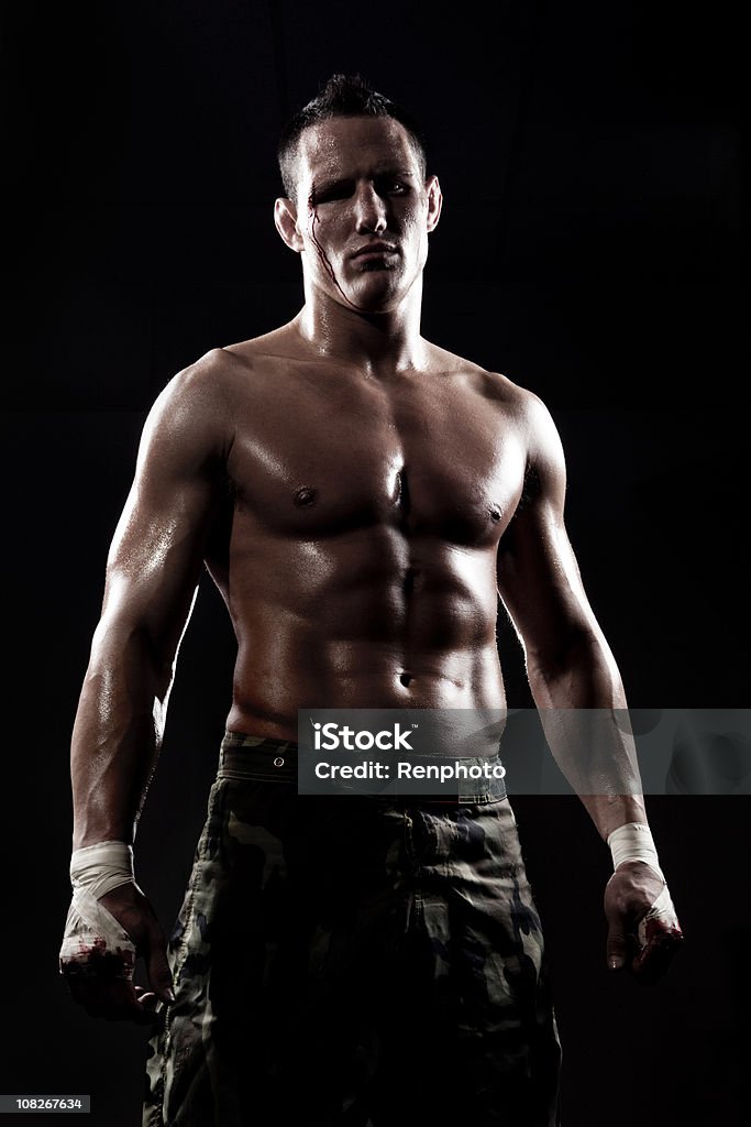Boxer avec son spectaculaire éclairage studio - Photo de Boxe - Sport libre de droits