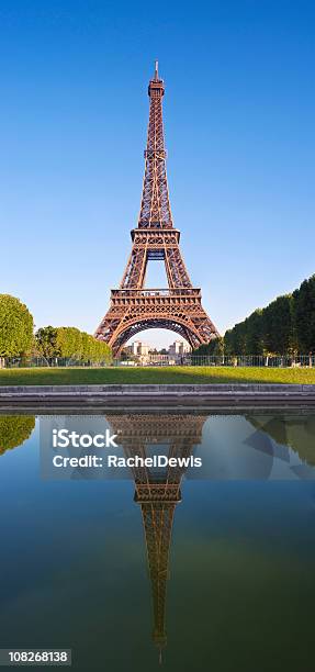 Размышления О Париже — стоковые фотографии и другие картинки Esplanade du Trocadero - Esplanade du Trocadero, Архитектура, Башня