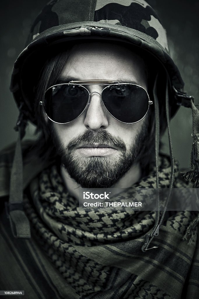 young soldado - Foto de stock de Accesorio de cabeza libre de derechos
