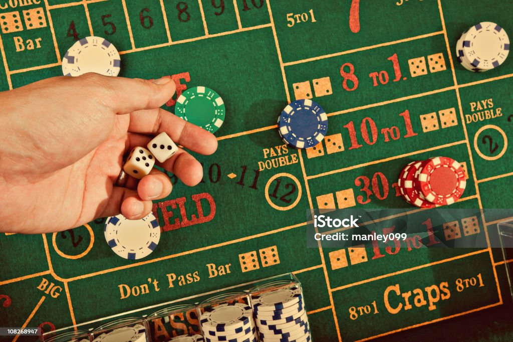 Tisch mit craps-Spielen im vintage - Lizenzfrei Craps Stock-Foto