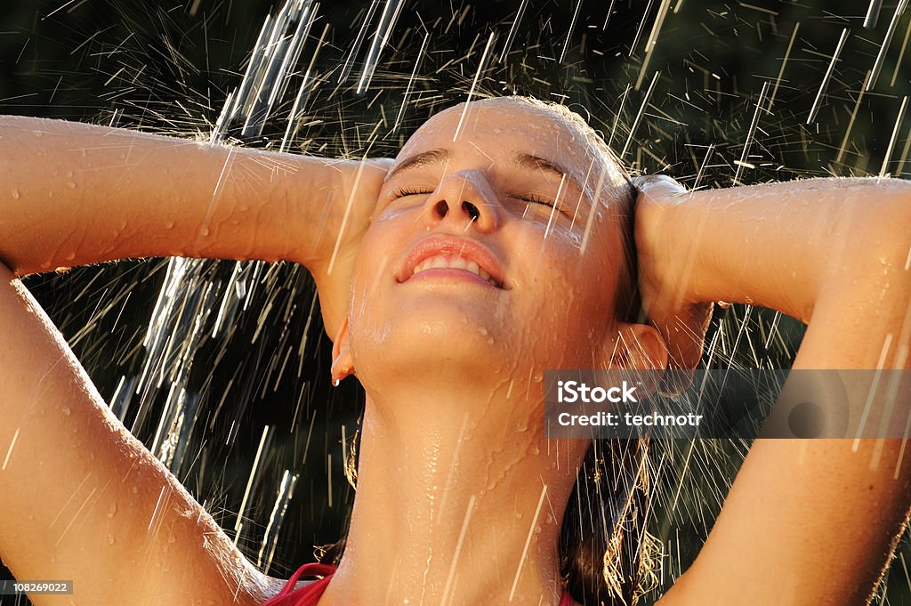 La doccia - Foto stock royalty-free di Acqua