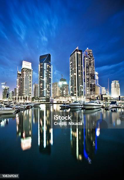 Foto de Porto De Iates e mais fotos de stock de Arquitetura - Arquitetura, Dubai, Alto - Descrição Geral