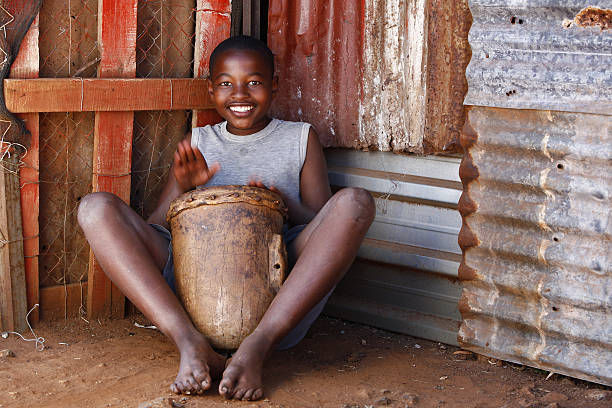 menino africano baterista - transvaal - fotografias e filmes do acervo