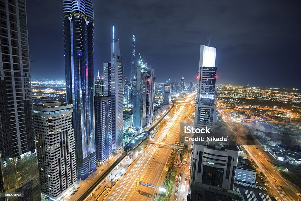 未来的な都市 - アラビア風のロイヤリティフリーストックフォト