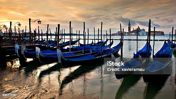 Alba A Venezia - Fotografie stock e altre immagini di Acqua - Acqua, Ambientazione esterna, Architettura