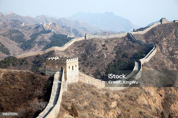 Grande Muraglia Cinese In Jinshanlin - Fotografie stock e altre immagini di Antico - Condizione - Antico - Condizione, Architettura, Capitali internazionali