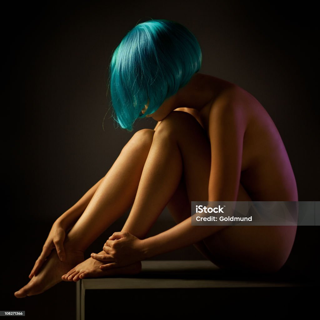 Nude Jovem mulher - Foto de stock de Corpo inteiro royalty-free
