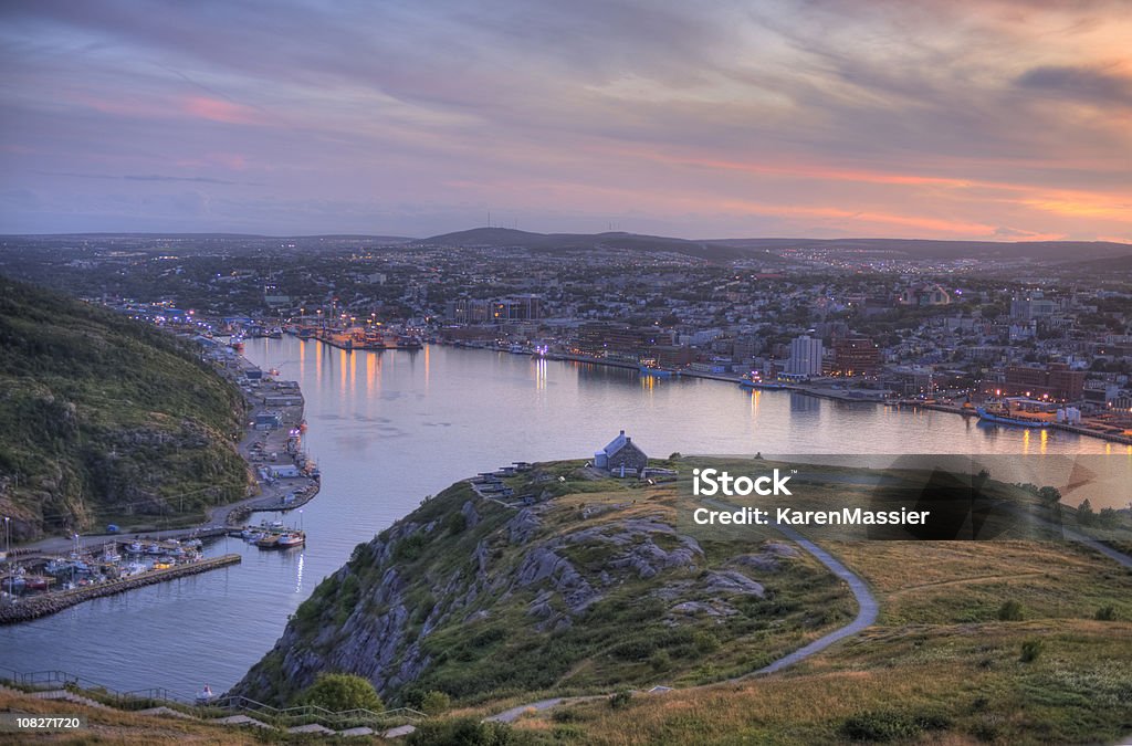 St John "s Harbour - Foto de stock de St John's - Ilha da Terra Nova royalty-free