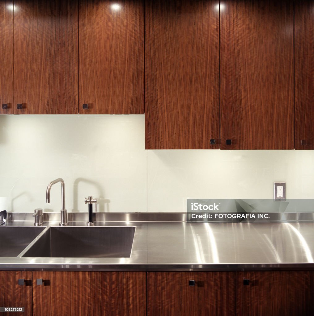 Современная кухни - Стоковые фото Нержавеющая сталь роялти-фри