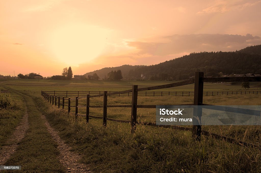 Paesaggio al tramonto - Foto stock royalty-free di Ambientazione esterna