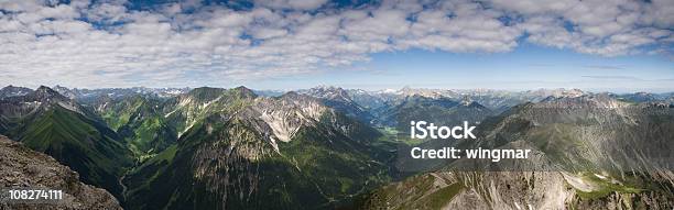 Vista Dallalto Del Monte Knittelkarspitz - Fotografie stock e altre immagini di Austria - Austria, Alpi, Montagna