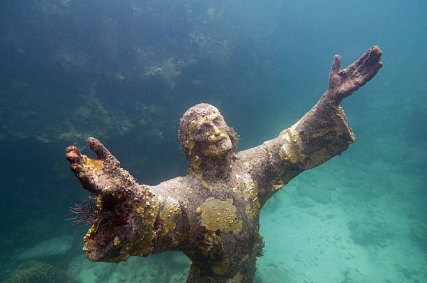 istock Christ of the abyss 108274148