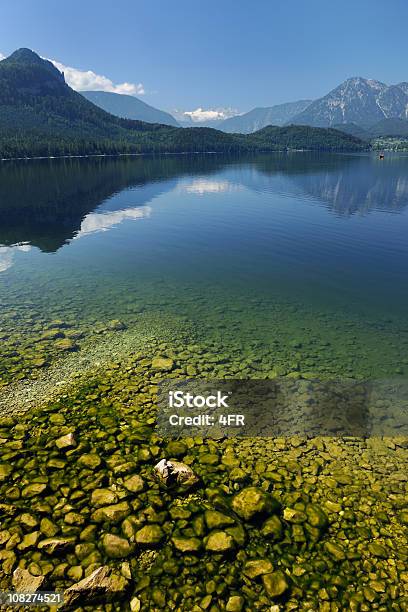 Dachstein Panorama Estivo Con Lago Altaussee Infront Xxxl - Fotografie stock e altre immagini di Lago