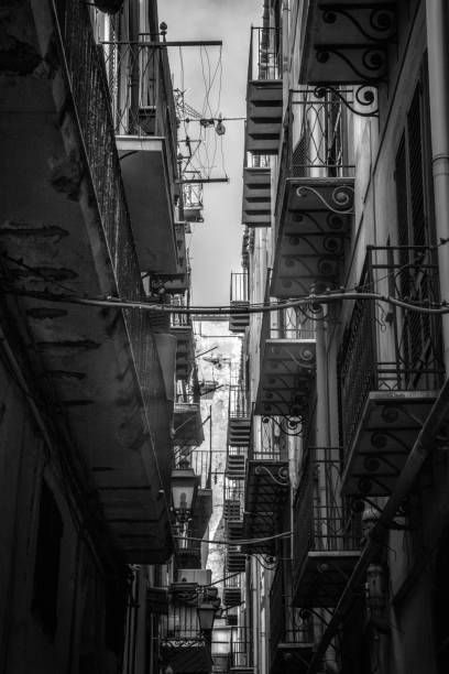 istock STREETS OF PALERMO 1082842570