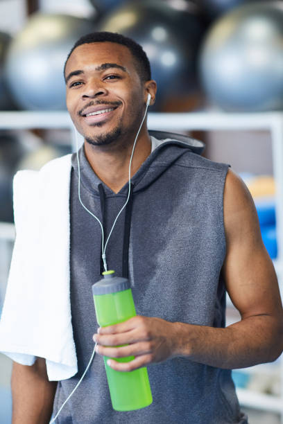 istock Break in gym 1082999912