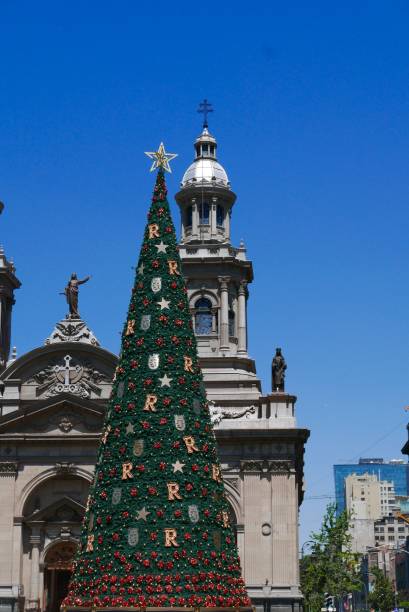 istock Christmas in Santiago 1083004344