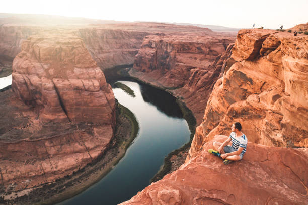 istock Sitting near the Horseshoe bend 1083004684