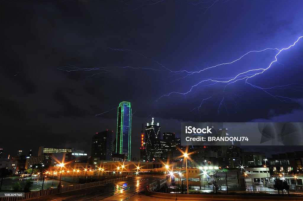 Céu Tempestuoso sobre Dallas, Texas - Foto de stock de Texas royalty-free