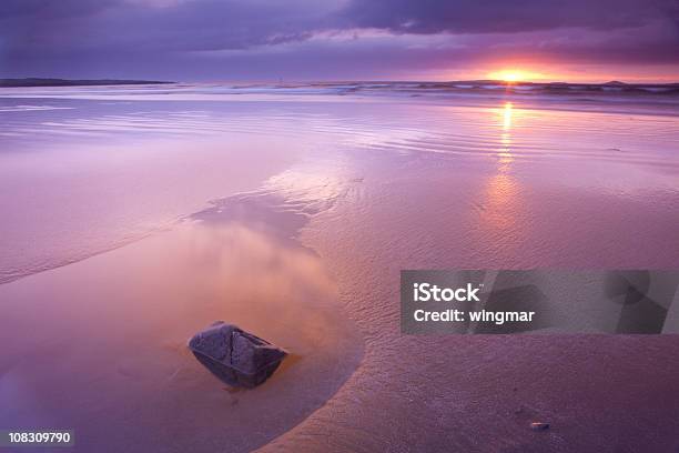 Linia Brzegowa Irlandii - zdjęcia stockowe i więcej obrazów Plaża - Plaża, Wybrzeże, Fotografika