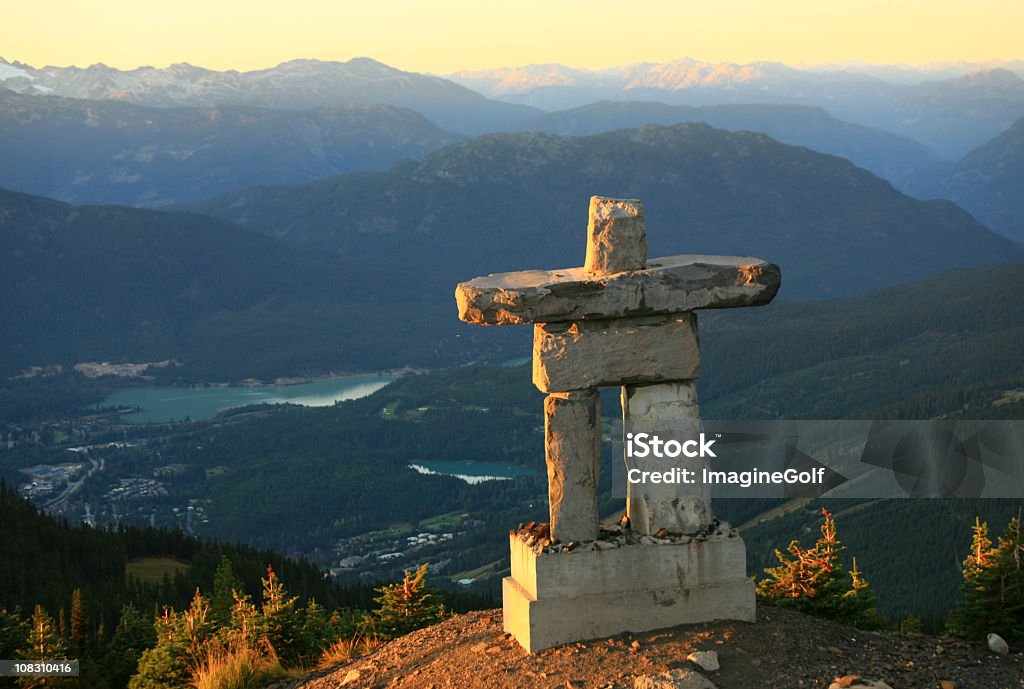 Inuit-Steindenkmal in Whistler - Lizenzfrei Inuit-Steindenkmal Stock-Foto