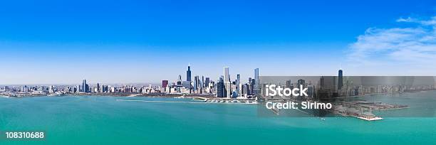 Chicago Skyline Panorama Luftbild Stockfoto und mehr Bilder von Chicago - Illinois - Chicago - Illinois, Stadtsilhouette, Luftaufnahme