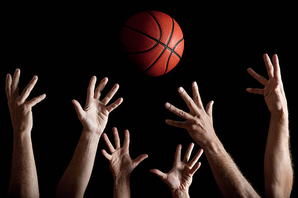 подбор мяча - basketball sport human hand reaching стоковые фото и изображения