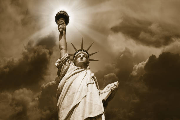 istock Statue of Liberty 108311539