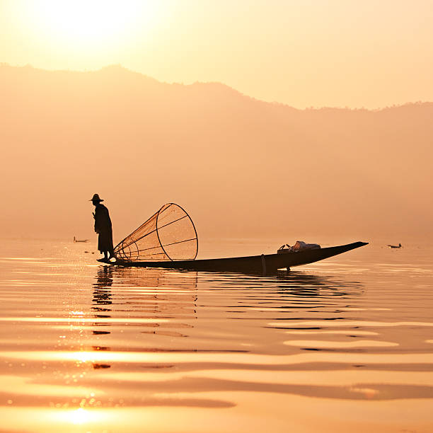 istock Fishing in Inle Lake 108312604