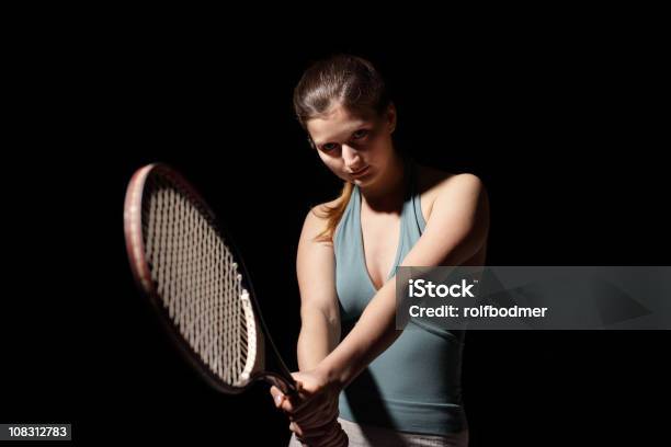 Tennis - zdjęcia stockowe i więcej obrazów 20-24 lata - 20-24 lata, Aktywny tryb życia, Cień