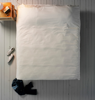 An Empty Bed Pictures | Download Free Images on Unsplash