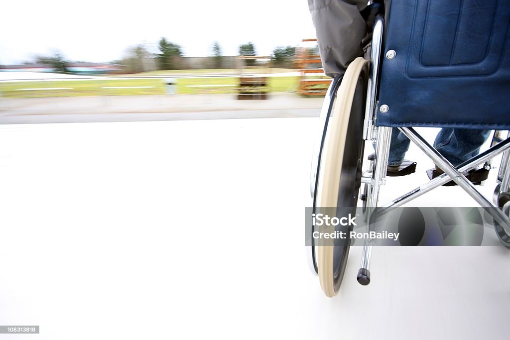 Sedia a rotelle Motion Velodromo - Foto stock royalty-free di Accessibilità