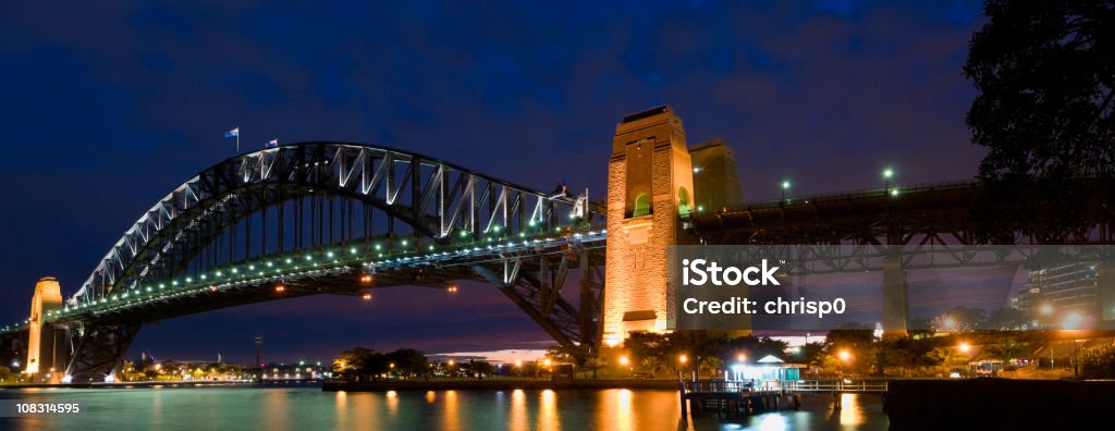 Sydney Harbour Bridge al crepuscolo (XXL - Foto stock royalty-free di Acqua