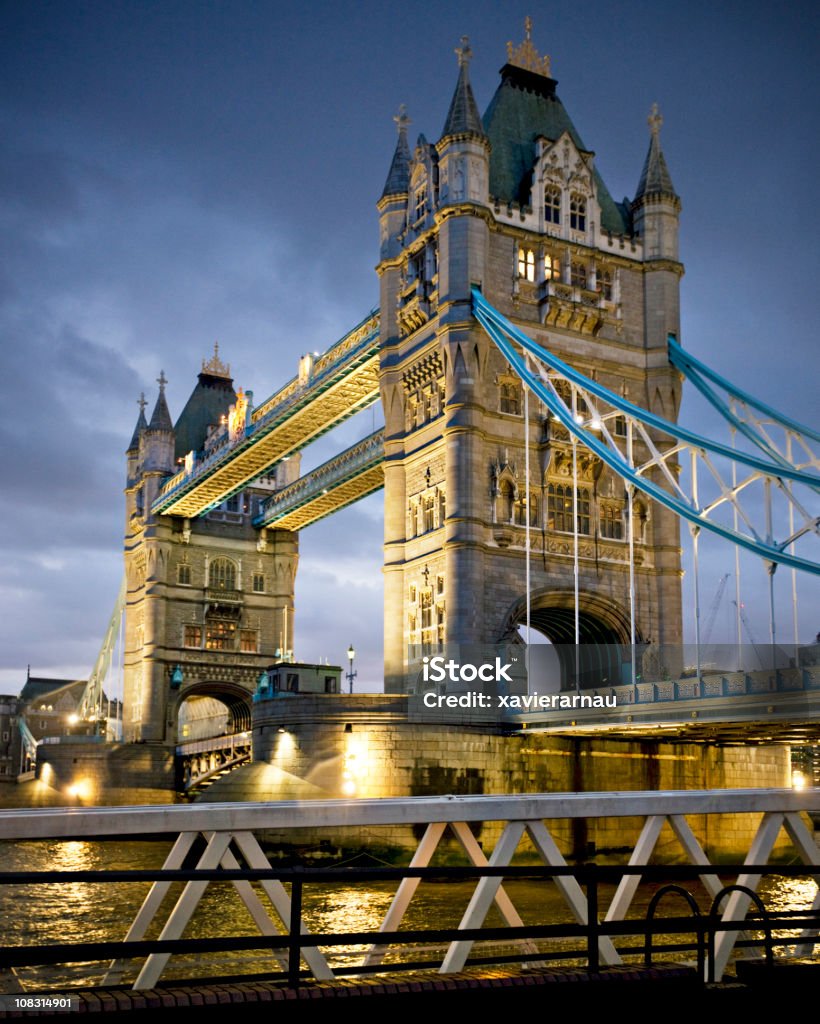 Tower Bridge - Zbiór zdjęć royalty-free (Anglia)