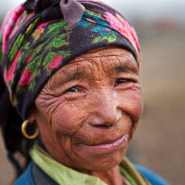 istock Nepali woman working in the field 108314925