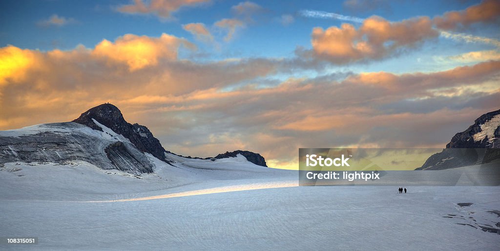 Sonnenaufgang auf dem Gletscher - Lizenzfrei Abenteuer Stock-Foto