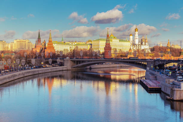 istock Moskva river and Kremlin view from the bridge 1083161276