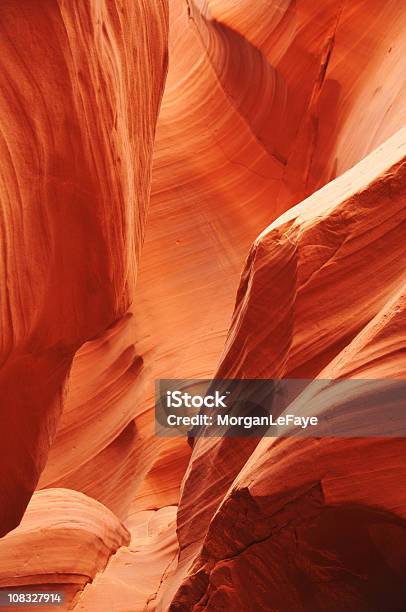 Rezerwat Antelope Canyon National Park Tło - zdjęcia stockowe i więcej obrazów Abstrakcja - Abstrakcja, Bez ludzi, Czerwony