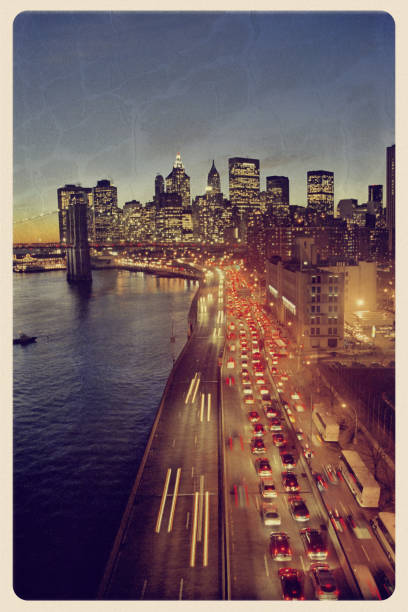 istock New York Skyline - Vintage Postcard 108328306