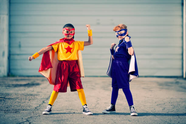 super moc! - superhero child partnership teamwork zdjęcia i obrazy z banku zdjęć