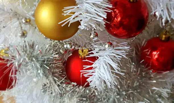 Light balls garland ideas,colorful christmas light,decoration ,illumination ideas 
christmas, tree ,balls, garland, light,decoration ,illumination,